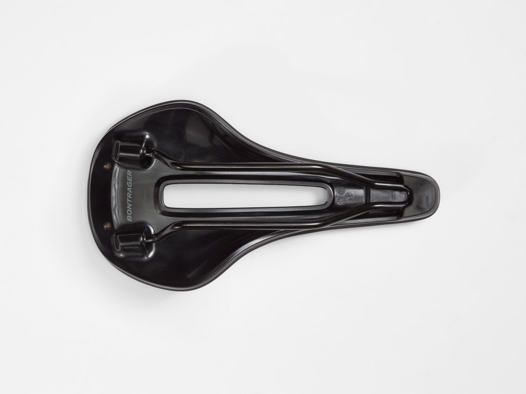 BontragerVerseCompSaddle_32222_AC.jpg