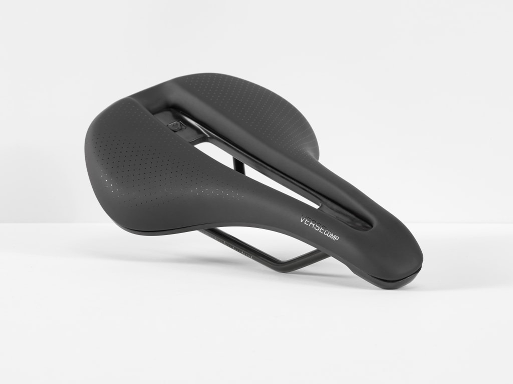 BontragerVerseCompSaddle_32222_AD.jpg